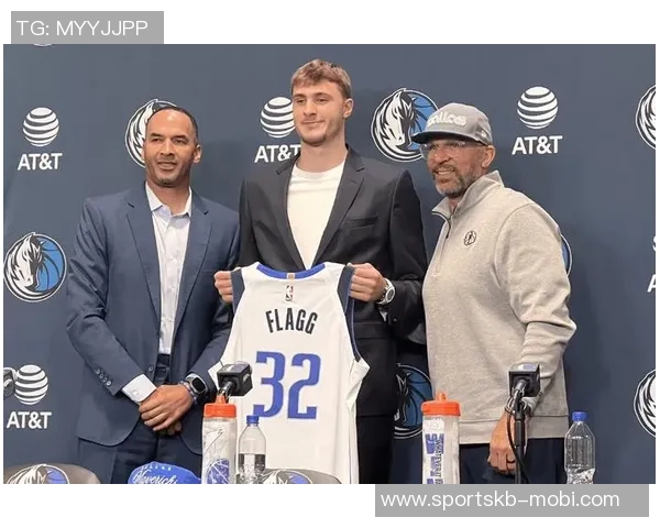 弗拉格感受球迷热情期待继续展现精彩表现回馈支持